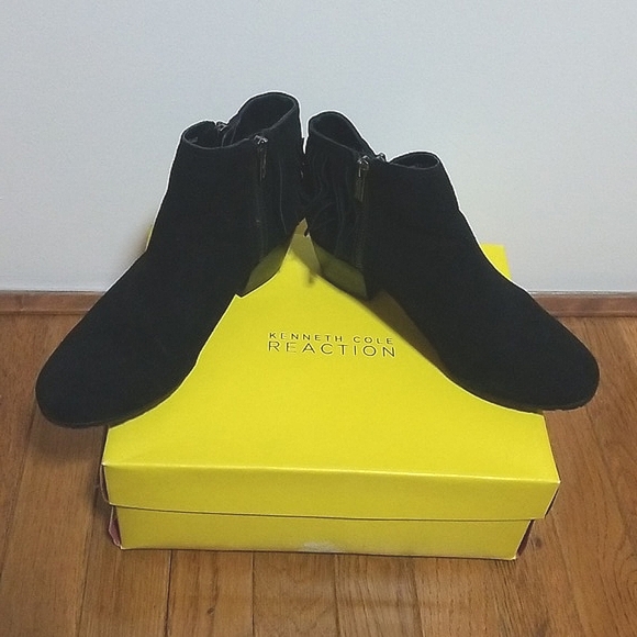 ❤🤎Kenneth Cole Reaction Suede Fringe Bootie - Picture 2 of 9